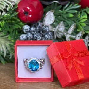 Large Sterling Silver Blue Topaz Ring Luxury gift box included NWT 275.00